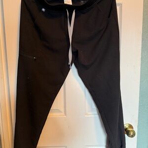 Figs Black Technical Jogger Pants M